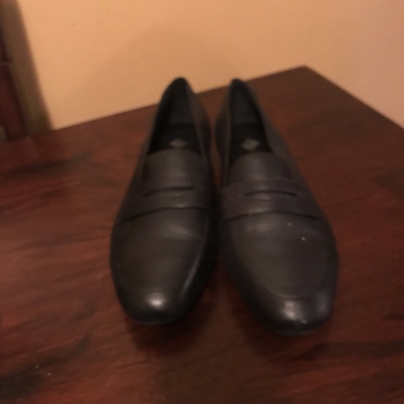 Black loafers - Picture 2 of 3